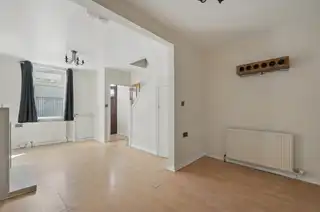 35 Connaught StreetImage 5
