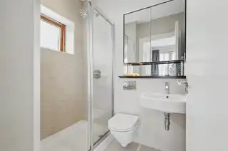 Apt B5 Malone SquareImage 12