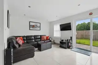 6 Limetree CourtImage 6