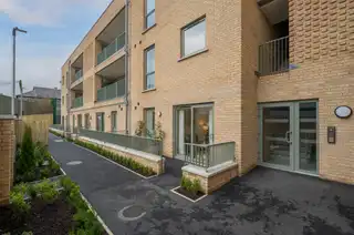 Apt 16 31 Apsley StreetImage 9