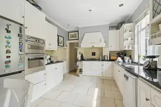 48A Balmoral AvenueImage 11