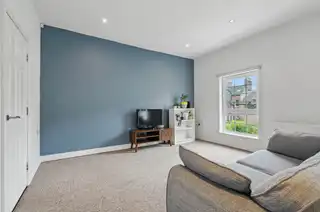 Apt 5 25-27 Dunluce AvenueImage 8