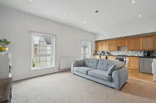 Apt 5 25-27 Dunluce AvenueImage 7