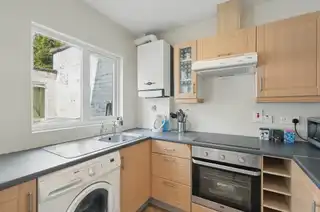 4 Ashley DriveImage 8