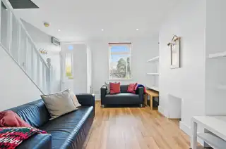 4 Ashley DriveImage 6