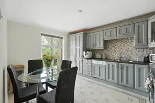 22 Belvedere ManorImage 3