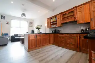 16 Rugby RoadImage 3