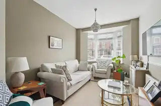 124 Melrose StreetImage 3