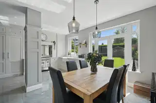 31 Balmoral AvenueImage 9