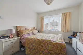 18 Prince Edward DriveImage 8