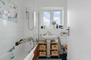 18 Prince Edward DriveImage 12