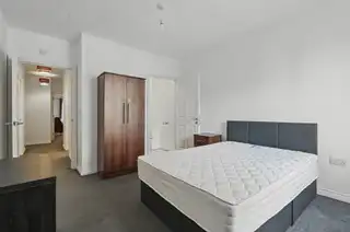 404 Saint Anne's SquareImage 12