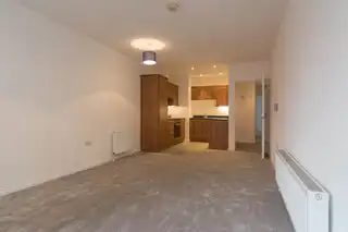 204 Saint Anne's Square (Albert Court)Image 2