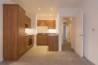 204 Saint Anne's Square (Albert Court)Image 5