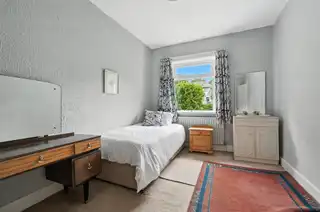 26 Mount Eden ParkImage 14