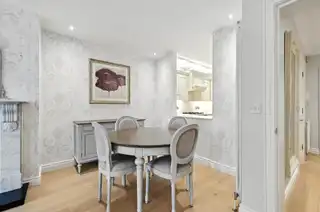 Apt 2 16 Deramore ParkImage 5