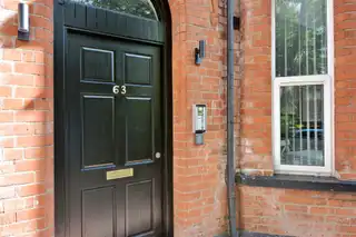 3 63 Ulsterville AvenueImage 3