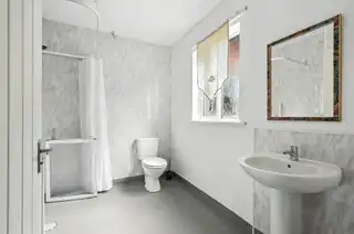 39 Church AvenueImage 22