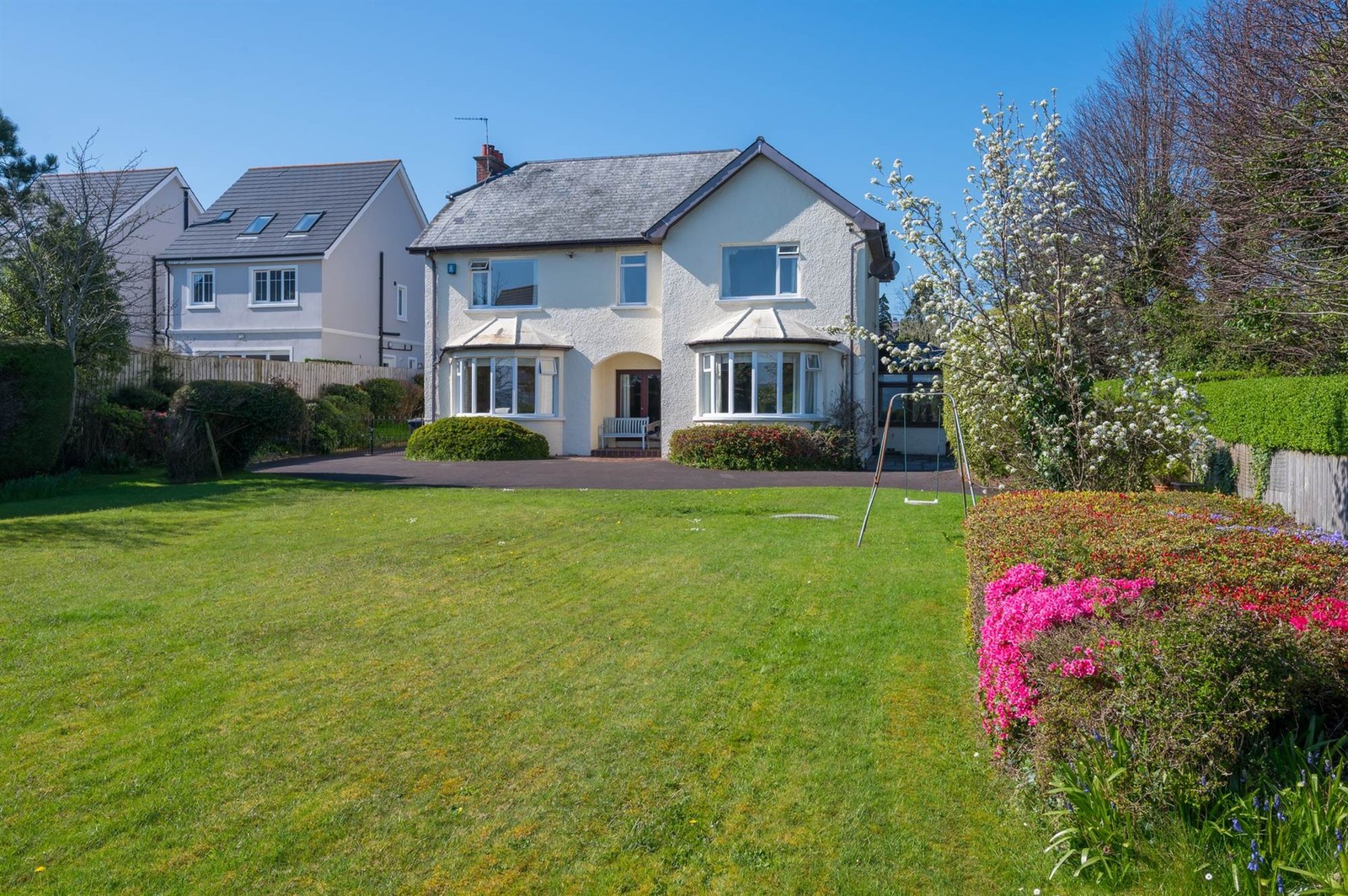 Properties for Sale in Jordanstown Area