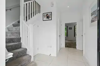1 Ishbel GardensImage 4