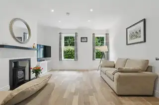 1 Ishbel GardensImage 7