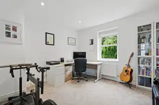 1 Ishbel GardensImage 24