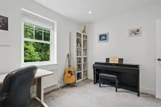 1 Ishbel GardensImage 25