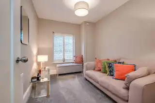 Apt 4 26 Sans Souci ParkImage 7