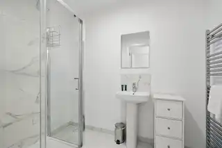 Apt 17 Porters AnnexImage 10