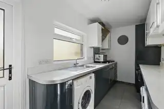 96 Ogilvie StreetImage 8