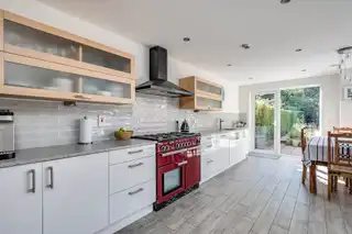 105 Ardenlee AvenueImage 9