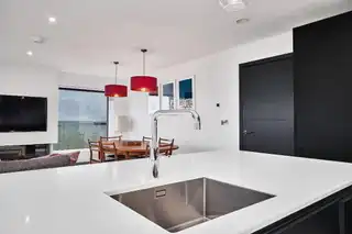 12 Dunluce ViewImage 7