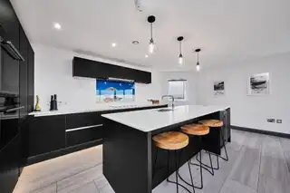 12 Dunluce ViewImage 9