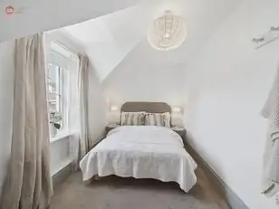 11 Eglinton LaneImage 9