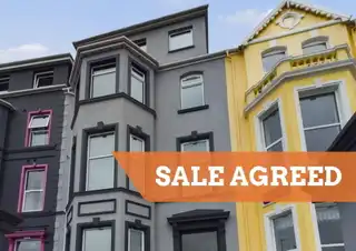 2 19 Lansdowne CrescentImage 1