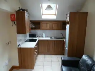 Flat 3 128 Malone AvenueImage 2