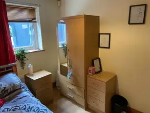 Flat 2 128 Malone AvenueImage 10