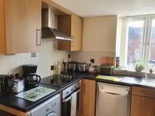 Flat 3 37 Tates AvenueImage 5