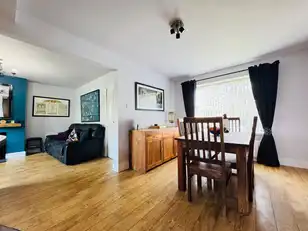 18 Woodland DriveImage 4