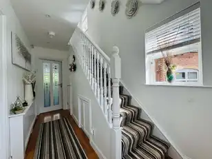 24 Mayfield HeightsImage 2