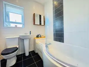 44 Alderley PlaceImage 15