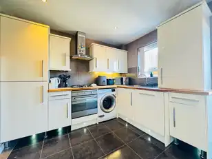 44 Alderley PlaceImage 8
