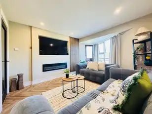 151E Rathmore DriveImage 5