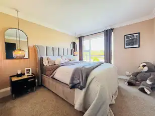 151E Rathmore DriveImage 9