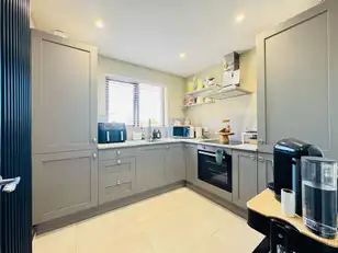 151E Rathmore DriveImage 7