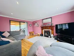 30 Mount Pleasant RoadImage 4