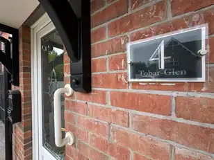 4 Tobar GlenImage 16