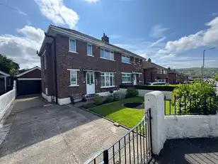Image 1 for 61 Carnmoney Road