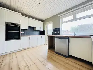 43 Rathcoole DriveImage 3