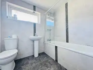 20 Abbeyglen CrescentImage 12
